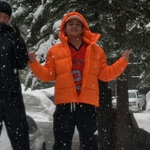 Meet your Posher, Jason